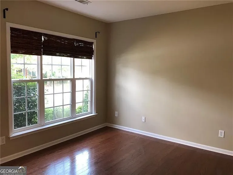 203 Revillion Way — Photo 5