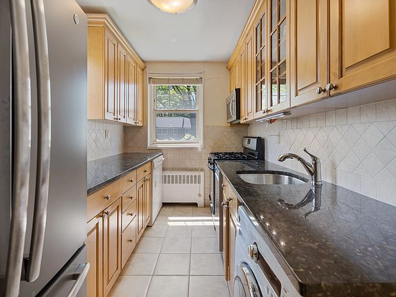 3rd image of 252-14 60th Ave #B