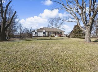 19430 Hardy St, Overland Park, KS 66085