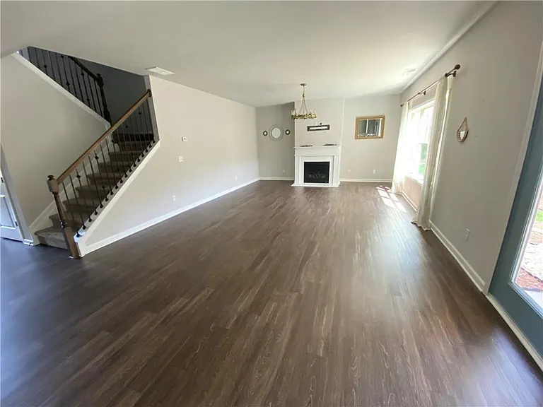 9095 Maple Run Trl — Photo 7