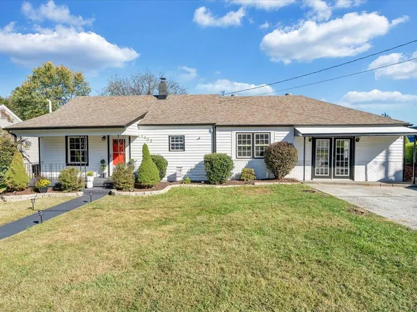 1403 Graybill Rd NW, Roanoke, VA 24017