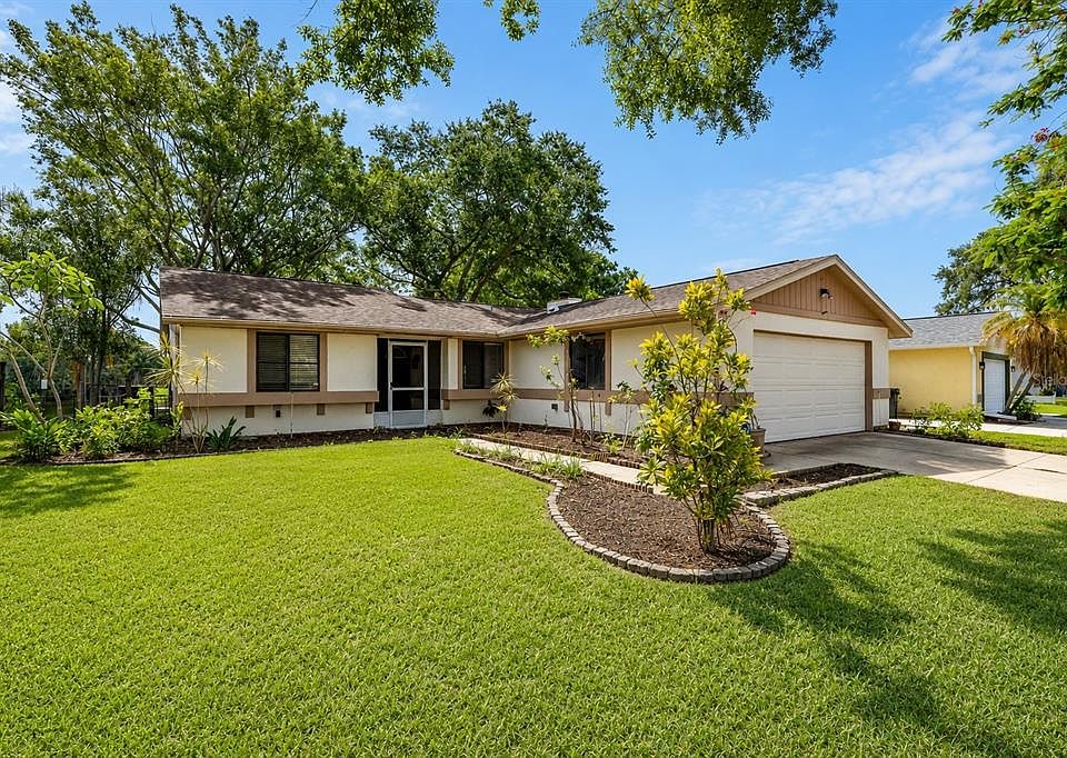 1st image of 627 TIMBER BAY CIRCLE W