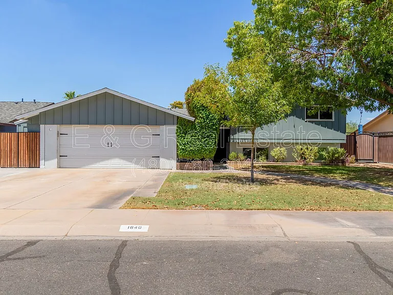 1640 E La Jolla Dr — Photo 1