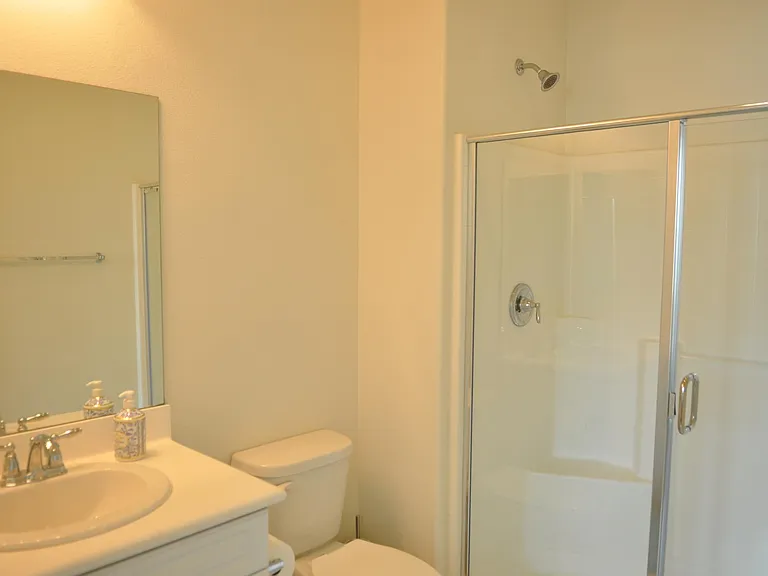 460 Prosperity Dr — Photo 7