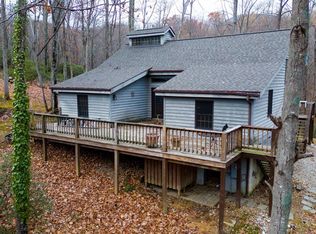 462 Horseshoe Mountain Rd, Roseland, VA 22967