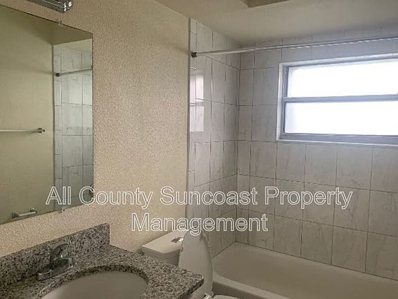 5th image of 7501 35th St N APT B