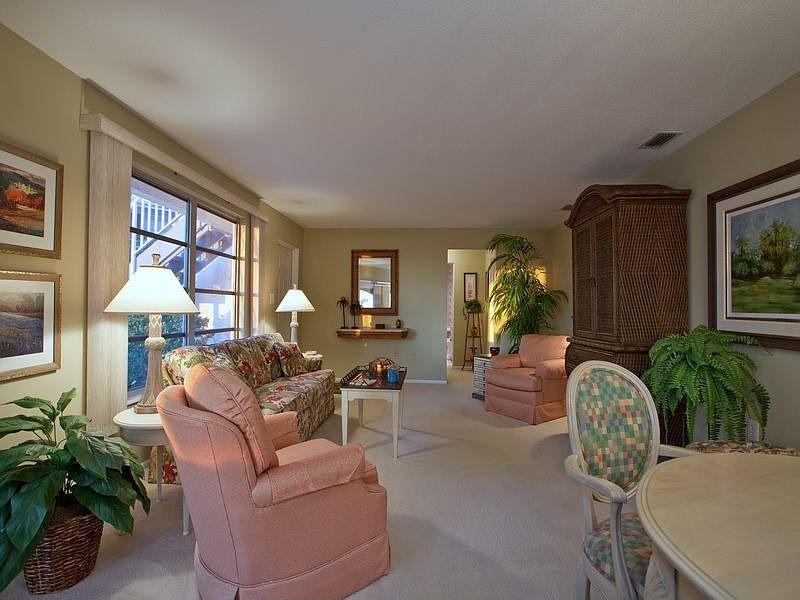 1st image of 1336 Benjamin Franklin Dr #1-F
