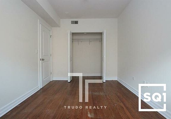 4th image of 3808 N Sheffield Ave #3814-3W