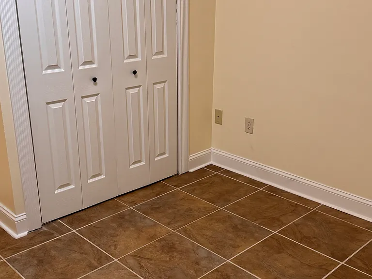 1112 Oates St NE #B — Photo 29