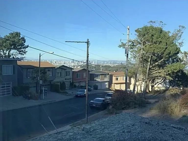 61 Alta Vista Way — Photo 1