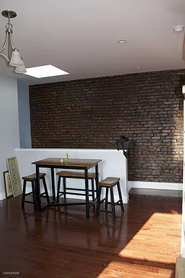 Rented by Corcoran | media 23