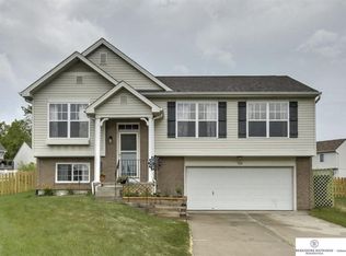 8211 N 154th Cir, Bennington, NE 68007