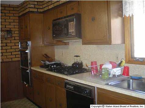 4th image of 187 Lamoka Ave
