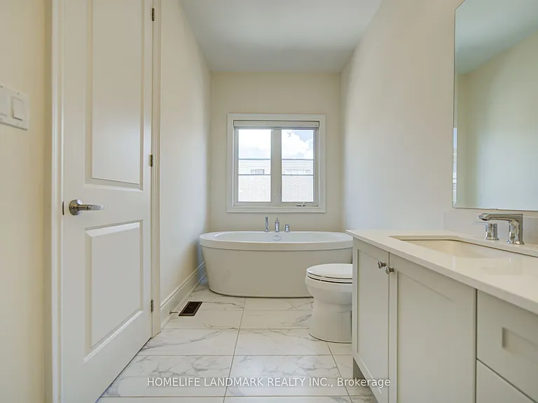 35 Red Giant St #MAIN 2ND FLOOR — Photo 34