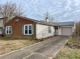 5152 Evesham Dr, Virginia Beach, VA 23464