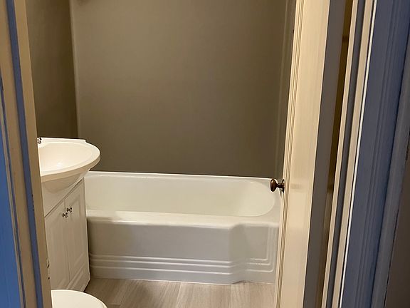 5th image of 142 N 75th St #2