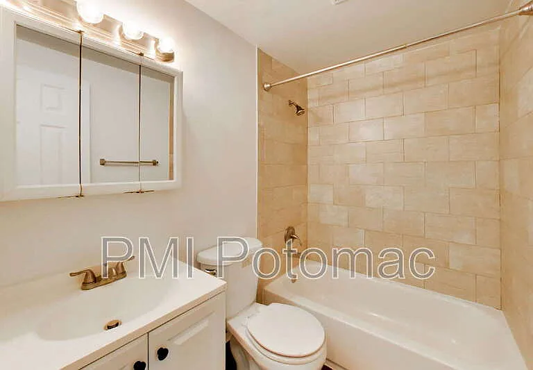 9391 Chadburn Pl — Photo 26