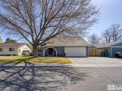 2040 Bonita Vista Dr, Sparks, NV, 89434