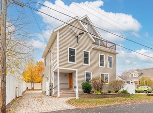 6 Lake Ave, Nashua, NH 03060