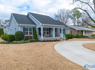 1701 Sandlin Ave SE, Huntsville, AL 35801