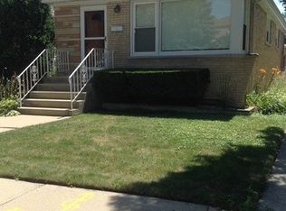 7015 W Berwyn Ave, Chicago, IL 60656