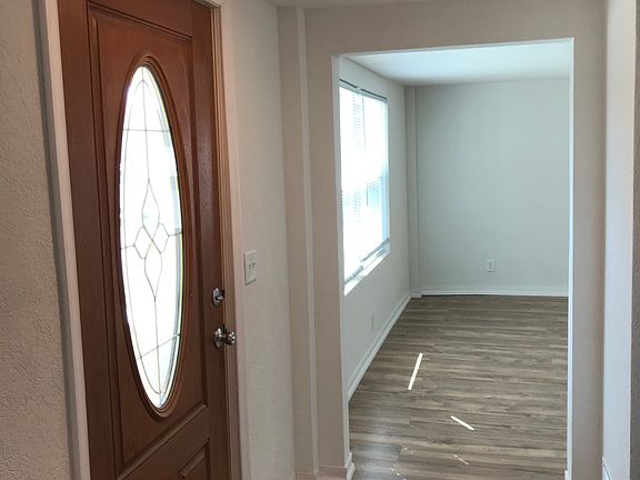 4th image of 5 Foster St #1