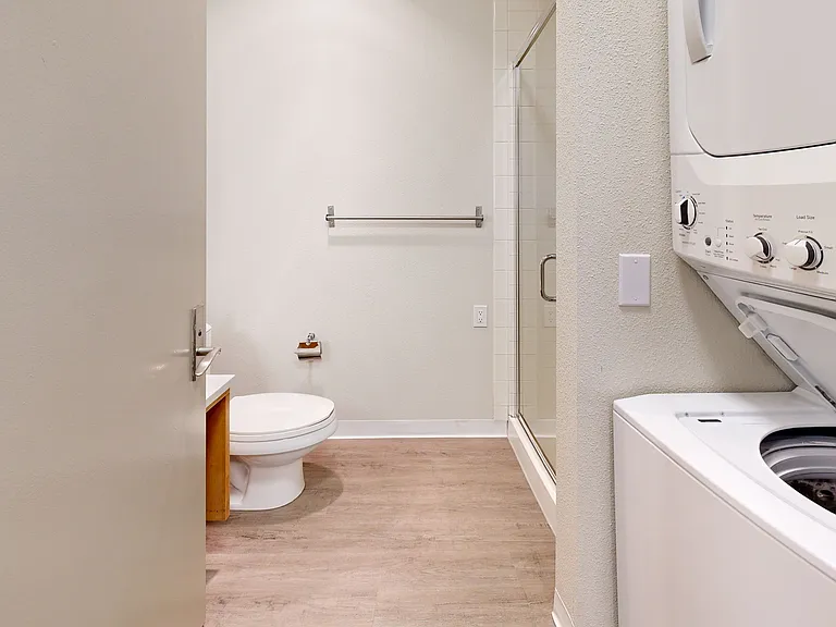 Elements Apartments — Photo 124