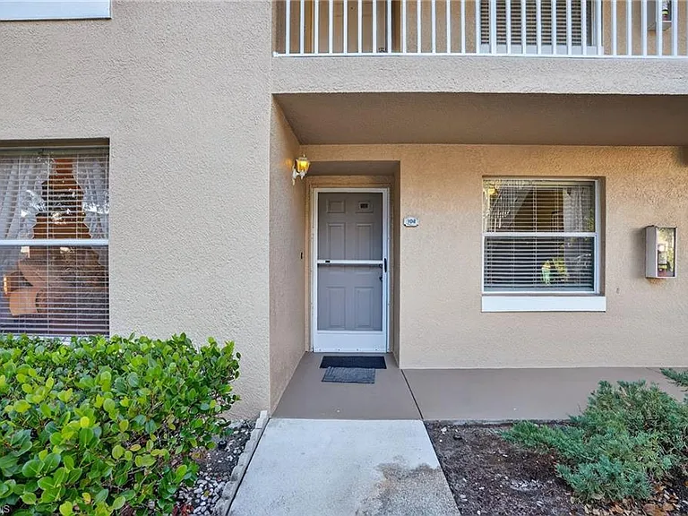 138 Pebble Shores Dr #103 — Photo 2