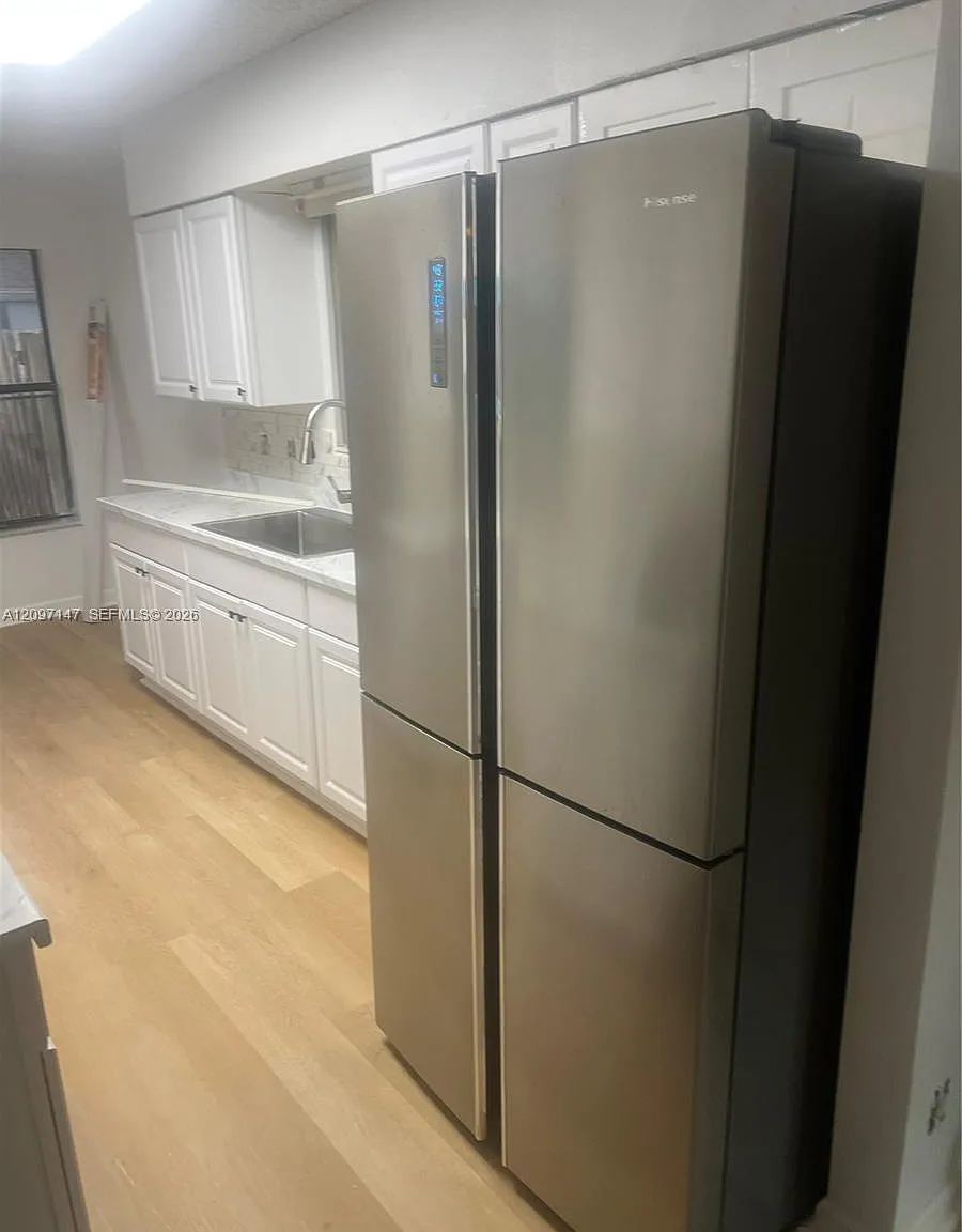 3 bed, 2.0 bath, $1,800 — Photo 3