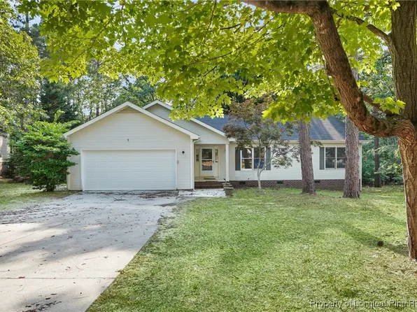 21 Dinghy Dr, Sanford, NC 27332