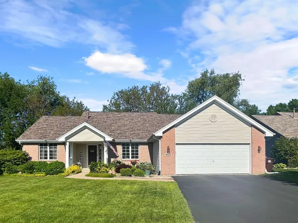 4226 River Hawk Dr, Loves Park, IL 61111