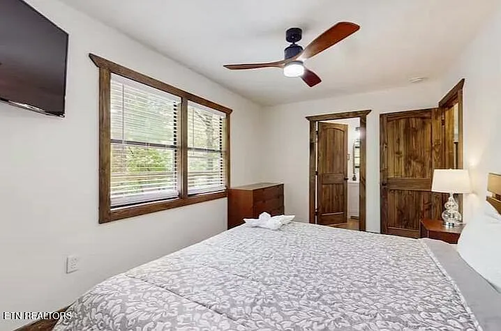 1709 Floyd Way — Photo 19