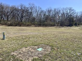 1050 Charles Ave, Onalaska, WI 54650