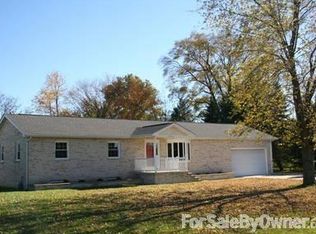 2866 E 752nd Rd, Utica, IL 61373