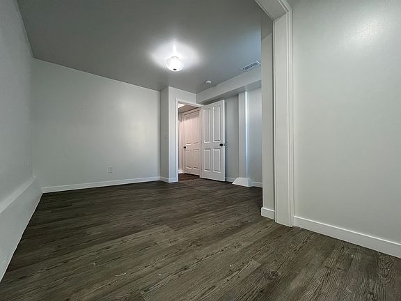 3rd image of 143 W Moltke St