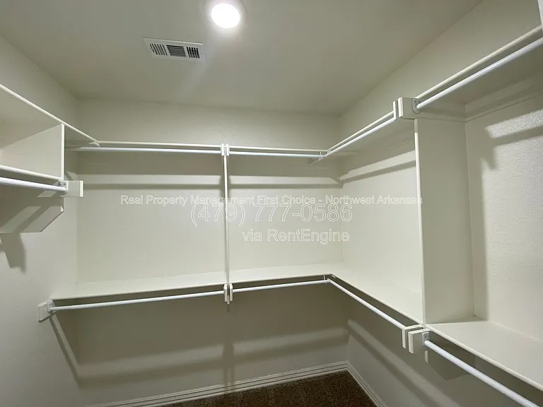 109 S Geranium Ln — Photo 22