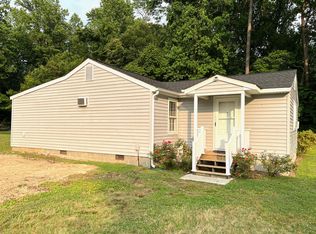 20113 Triangle Rd, Barhamsville, VA 23011