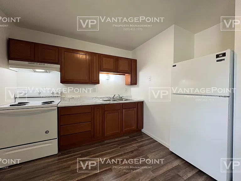 1234 S Erie St #6 — Photo 2