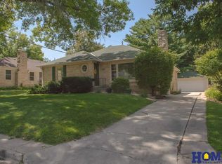 2515 Winthrop Rd, Lincoln, NE 68502