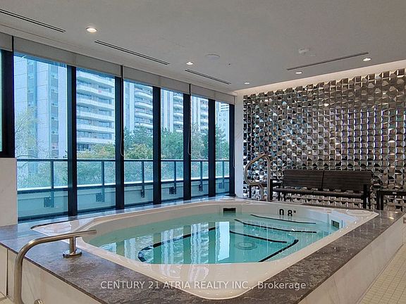 4th image of 575 Bloor St E #1702