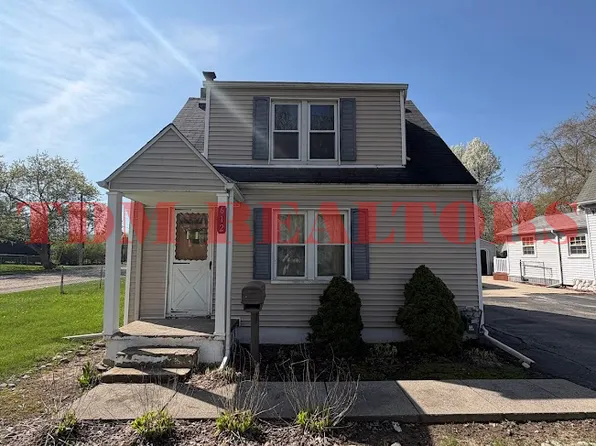 612 Helen St, Mount Morris, MI 48458