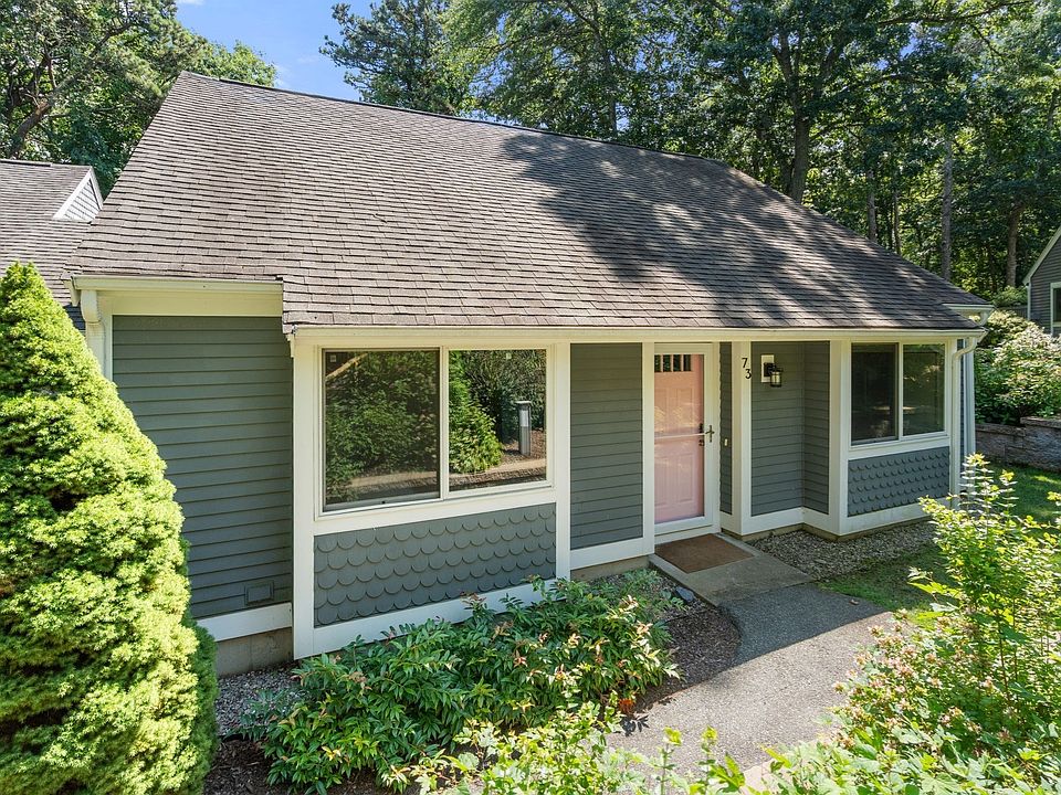 1st image of 73 Allerton Ln #73
