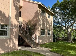 620 Cypress Club Way #I13, Pompano Beach, FL 33064