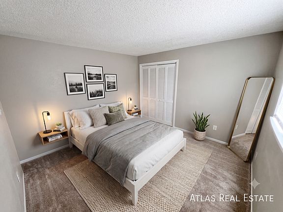 4th image of 1017 Delaware Dr APT 2