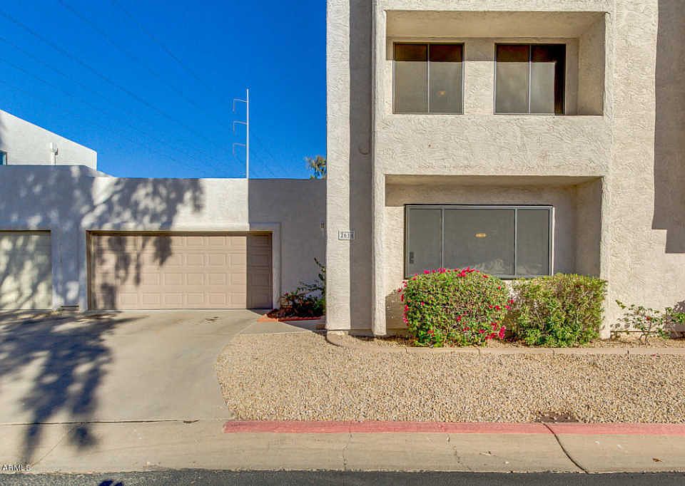 1st image of 2614 W Canyon Crest Cir