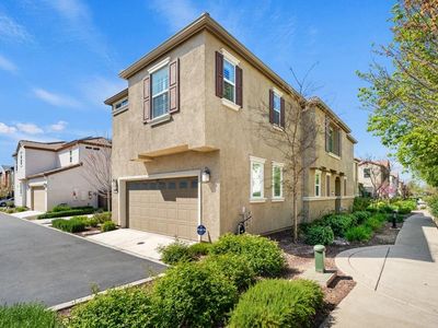 9957 Del Surf Ln, Elk Grove, CA, 95757