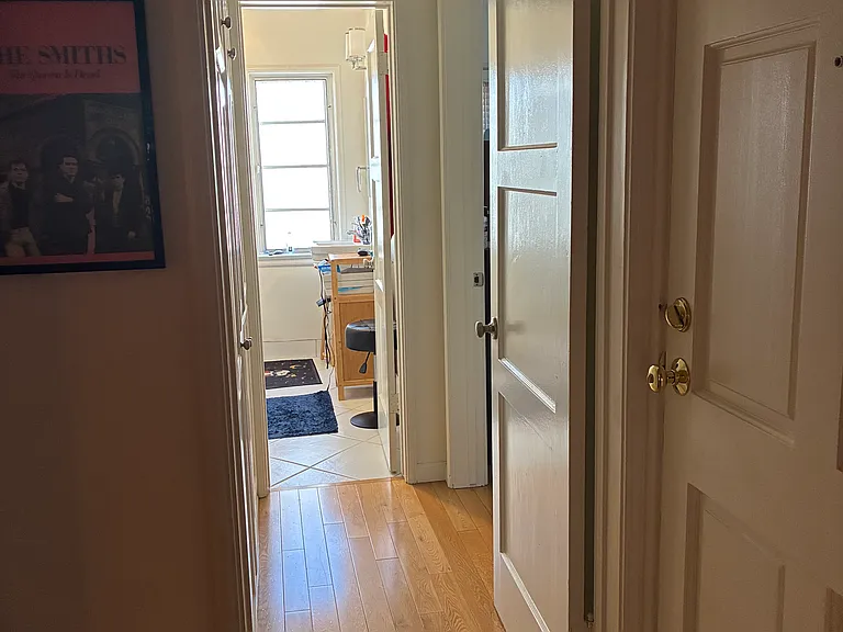 1316 N Citrus Ave #4 — Photo 3