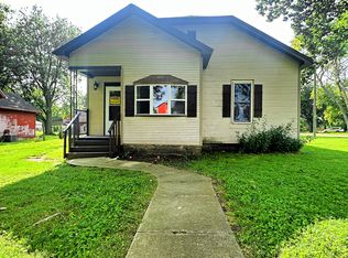 118 N Spruce St, Wenona, IL 61377