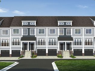 2729 Bristol Ridge Dr, Ann Arbor, MI