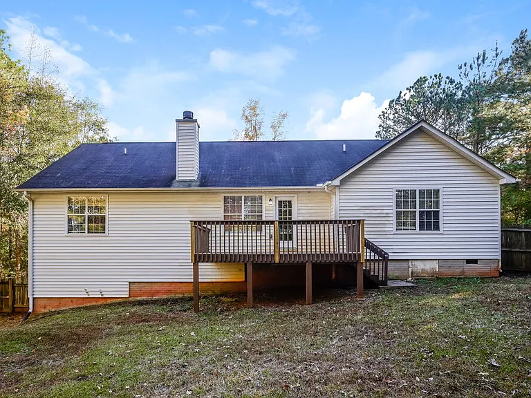 725 Grove Pointe Cir — Photo 17